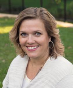 ANNELIE HEINEN humble travel